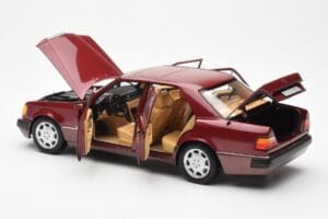 Mercedes 500E W124 Czerwony Metallic Dealer Edition Norev 1:18 B66040699 Metal — zdjęcie 5 z 8