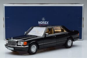 Mercedes 560 SEL W126 Czarny Norev 1:18 183793 Metal — zdjęcie 7 z 7