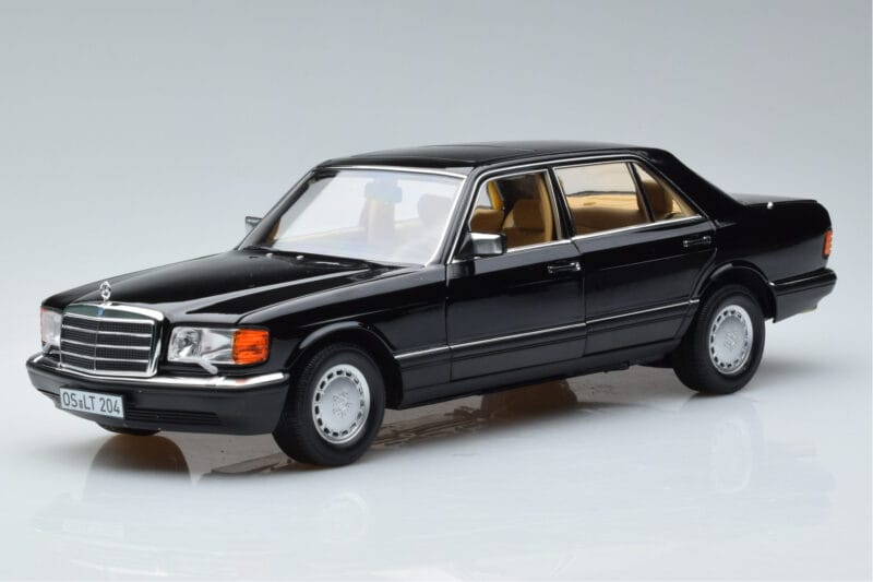 Mercedes 560 SEL W126 Czarny Norev 1:18 183793 Metal