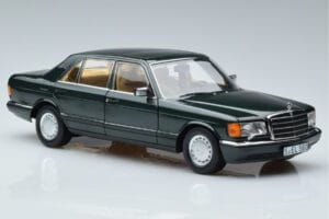 Mercedes 560 SEL W126 Ciemna Zieleń Metalik Norev 1:18 B66040682 Metal — zdjęcie 5 z 7
