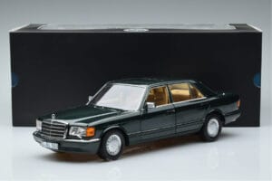 Mercedes 560 SEL W126 Ciemna Zieleń Metalik Norev 1:18 B66040682 Metal — zdjęcie 7 z 7