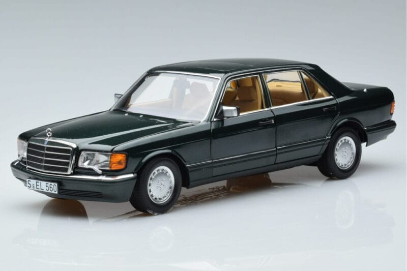 Mercedes 560 SEL W126 Ciemna Zieleń Metalik Norev 1:18 B66040682 Metal