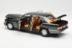 Mercedes 560 SEL W126 Night Zielony Metaliczny Dealer Edition Norev 1:18 B66040626 Metal — zdjęcie 5 z 8
