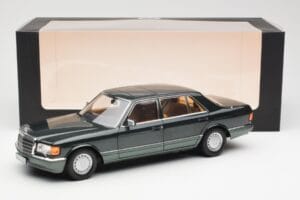 Mercedes 560 SEL W126 Night Zielony Metaliczny Dealer Edition Norev 1:18 B66040626 Metal — zdjęcie 8 z 8