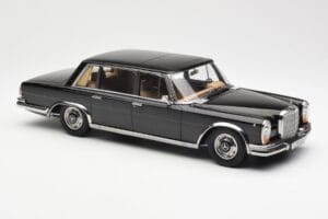 Mercedes 600 SWB W100 Czarny KK-Scale 1:18 180601 Metal — zdjęcie 4 z 6