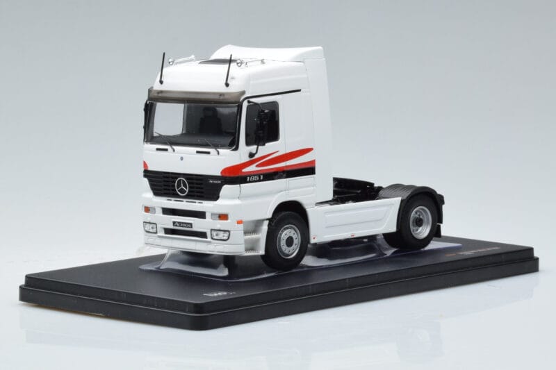 Mercedes Actros MP1 Biały IXO 1:43 TR064 Metal