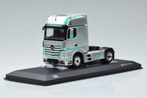 Mercedes Actros MP4 Racing Edition IXO 1:43 TR091 Metal