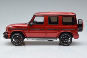 Mercedes AMG G63 W464 Asia Edition Czerwony GT Spirit 1:18 CLDC010 Żywica — zdjęcie 3 z 6
