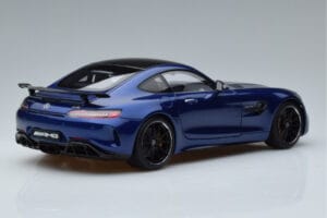 Mercedes AMG GT R C190 Brylantowy Niebieski AUTOart 1:18 76334 Metal — zdjęcie 3 z 7