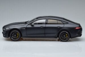 Mercedes AMG GT63 S X290 Dealer Edition Norev 1:18 B66960460 Metal — zdjęcie 4 z 7