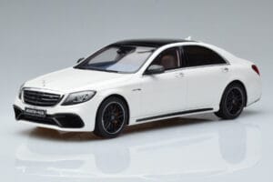 Mercedes AMG S63 W222 Diamond Biały GT Spirit 1:18 B66965714 Żywica