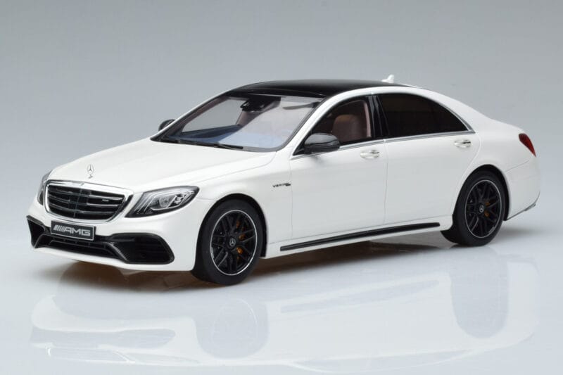 Mercedes AMG S63 W222 Diamond Biały GT Spirit 1:18 B66965714 Żywica