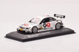 Mercedes C-Class W204 DTM GQ AMG Mercedes #16 Engels DTM 2009 Minichamps 1:43 400093816 Metal — zdjęcie 2 z 4