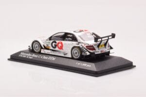 Mercedes C-Class W204 DTM GQ AMG Mercedes #16 Engels DTM 2009 Minichamps 1:43 400093816 Metal — zdjęcie 3 z 4