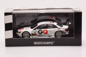Mercedes C-Class W204 DTM GQ AMG Mercedes #16 Engels DTM 2009 Minichamps 1:43 400093816 Metal — zdjęcie 4 z 4
