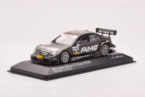 Mercedes C-Class W204 DTM Team AMG Mercedes #4 P. di Resta DTM 2008 Minichamps 1:43 400083804 Metal — zdjęcie 2 z 4