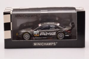 Mercedes C-Class W204 DTM Team AMG Mercedes #4 P. di Resta DTM 2008 Minichamps 1:43 400083804 Metal — zdjęcie 4 z 4