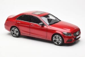 Mercedes C-Class W205 Czerwony Metaliczny Asia Exclusive Norev 1:18 183835 Metal — zdjęcie 6 z 8