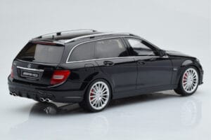 Mercedes C63 AMG S204 T-Model Czarny GT Spirit 1:18 GT760 Żywica — zdjęcie 2 z 6