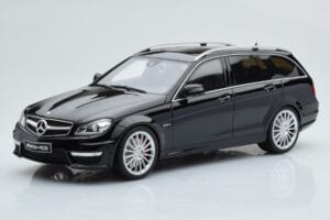 Mercedes C63 AMG S204 T-Model Czarny GT Spirit 1:18 GT760 Żywica