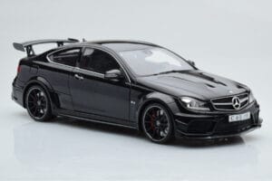 Mercedes C63 AMG W204 Black Series Czarny GT Spirit 1:18 ZM019 Żywica — zdjęcie 4 z 7