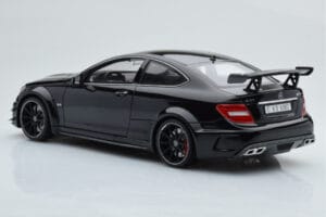 Mercedes C63 AMG W204 Black Series Czarny GT Spirit 1:18 ZM019 Żywica — zdjęcie 5 z 7