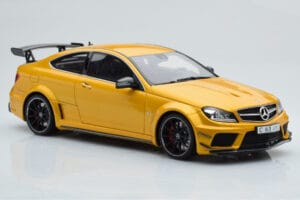 Mercedes C63 AMG W204 Black Series Złoty GT Spirit 1:18 GT034 Żywica — zdjęcie 4 z 6