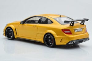 Mercedes C63 AMG W204 Black Series Złoty GT Spirit 1:18 GT034 Żywica — zdjęcie 5 z 6
