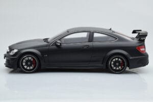 Mercedes C63 AMG W204 Black Series Matowy Czarny GT Spirit 1:18 GT843 Żywica — zdjęcie 3 z 6