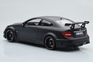 Mercedes C63 AMG W204 Black Series Matowy Czarny GT Spirit 1:18 GT843 Żywica — zdjęcie 5 z 6