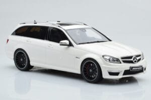 Mercedes C63 AMG S204 T-Model Biały GT Spirit 1:18 GT147 Żywica — zdjęcie 4 z 8