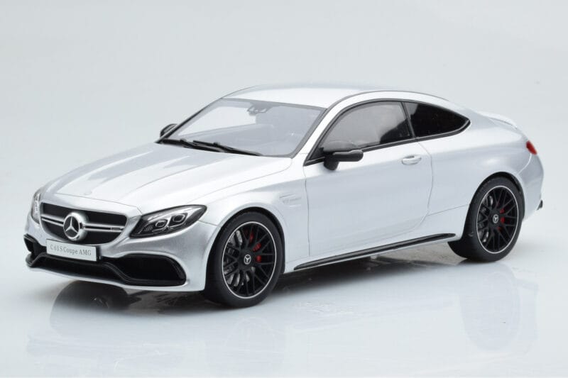 Mercedes C63S AMG C205 Coupe Srebrny GT Spirit 1:18 GT116 Żywica