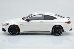 Mercedes C63S AMG C205 Coupe Biały GT Spirit 1:18 B66965707 Żywica — zdjęcie 3 z 6