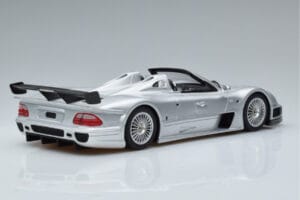 Mercedes CLK GTR Roadster Srebrny GT Spirit 1:18 GT155 Żywica — zdjęcie 2 z 6