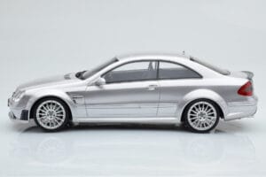 Mercedes CLK63 AMG C209 Coupe Srebrny Otto 1:18 OT227 Żywica — zdjęcie 3 z 6