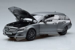 Mercedes CLS Shooting Brake X218 Alanite Szary Norev 1:18 B66960117 Metal — zdjęcie 2 z 7
