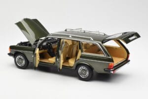 Mercedes 230T W123 T-Model Zielony Metalik Norev 1:18 183730 Metal — zdjęcie 5 z 8