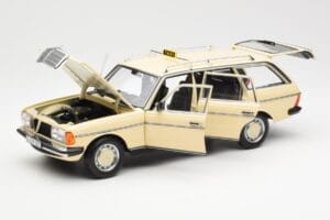 Mercedes 230T W123 T-Model Taxi Norev 1:18 183731 Metal — zdjęcie 2 z 8