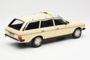 Mercedes 230T W123 T-Model Taxi Norev 1:18 183731 Metal — zdjęcie 3 z 8