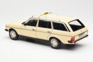 Mercedes 230T W123 T-Model Taxi Norev 1:18 183731 Metal — zdjęcie 7 z 8