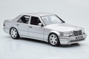Mercedes E500 W124 Srebrny Otto 1:18 OT623 Żywica — zdjęcie 4 z 6