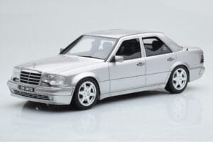 Mercedes E500 W124 Srebrny Otto 1:18 OT623 Żywica
