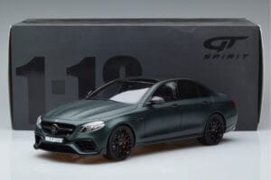 Mercedes E63 AMG Brabus 800 W213 Zielony GT Spirit 1:18 GT208 Żywica — zdjęcie 6 z 6