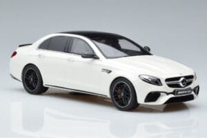 Mercedes AMG E63 S W213 Biały GT Spirit 1:18 B66965711 Żywica — zdjęcie 4 z 6