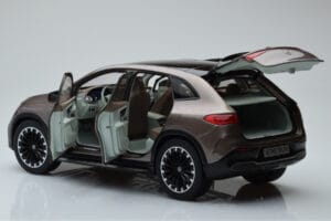 Mercedes EQE SUV X294 AMG Line Velvet Brązowy NZG 1:18 B66960836 Metal — zdjęcie 5 z 8