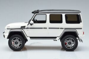 Mercedes G500 4x4 W463 GT Spirit 1:18 GT142 Żywica — zdjęcie 3 z 6