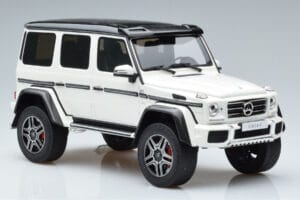 Mercedes G500 4x4 W463 GT Spirit 1:18 GT142 Żywica — zdjęcie 4 z 6