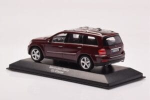 Mercedes GL X164 Karneolowy Czerwony Minichamps 1:43 B66962226 Metal — zdjęcie 3 z 4