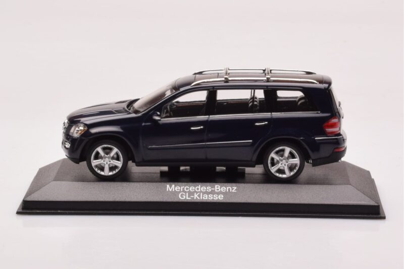 Mercedes GL X164 Tanzanite Niebieski Minichamps 1:43 B66962228 Metal