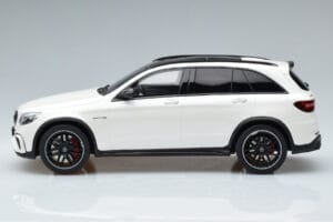 Mercedes GLC 63 AMG X253 Biały GT Spirit 1:18 B66965713 Żywica — zdjęcie 3 z 6